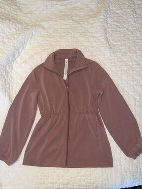 Lululemon soft stream cinch-waist jacket